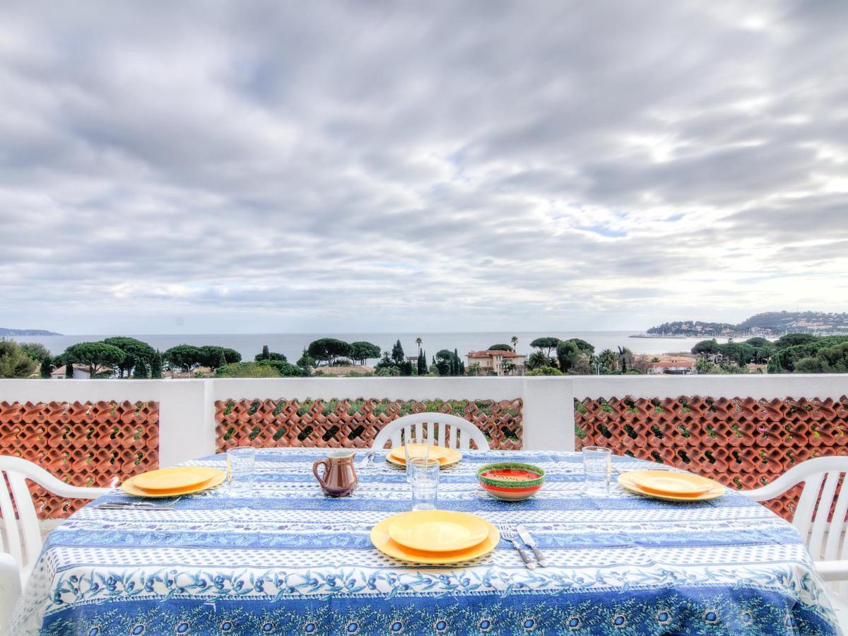 Apartment Riva Bella-3 By Interhome Cavalaire-sur-Mer Exterior foto